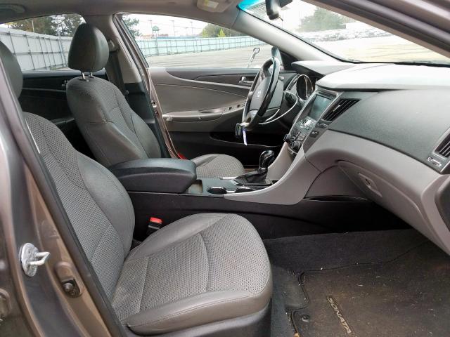 Photo 4 VIN: 5NPEC4AB6CH392798 - HYUNDAI SONATA SE 