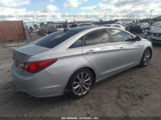 Photo 3 VIN: 5NPEC4AB6CH396107 - HYUNDAI SONATA 