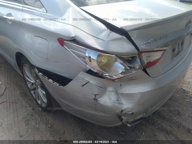 Photo 5 VIN: 5NPEC4AB6CH396107 - HYUNDAI SONATA 