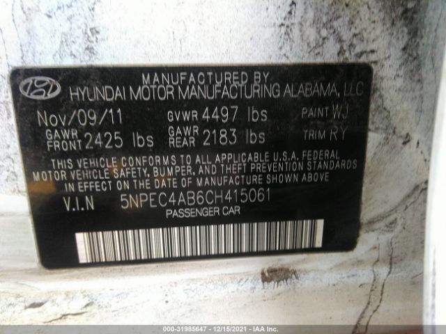 Photo 8 VIN: 5NPEC4AB6CH415061 - HYUNDAI SONATA 