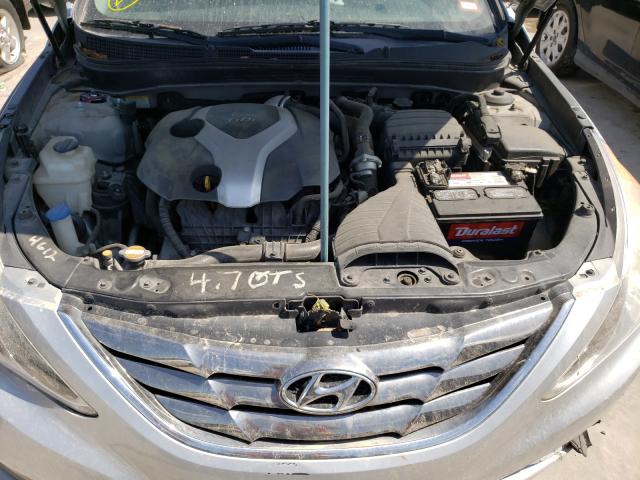 Photo 6 VIN: 5NPEC4AB6CH436900 - HYUNDAI SONATA SE 