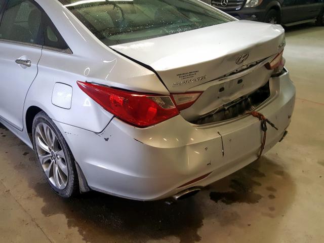 Photo 8 VIN: 5NPEC4AB6CH439554 - HYUNDAI SONATA SE 