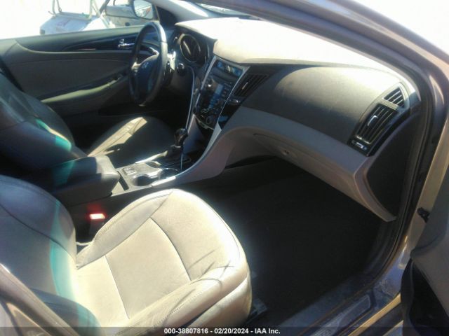 Photo 4 VIN: 5NPEC4AB6CH443720 - HYUNDAI SONATA 