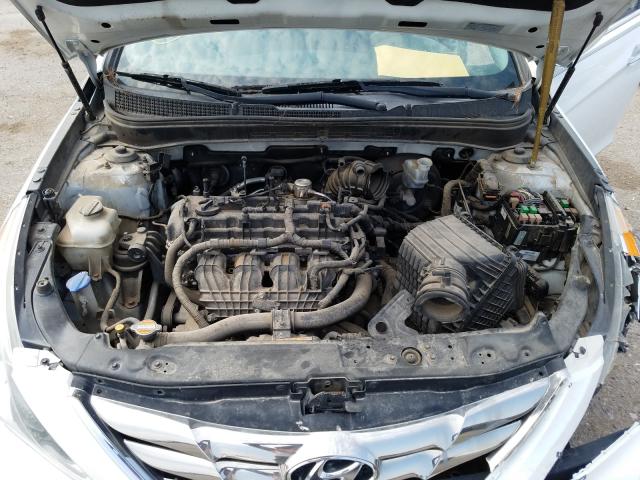 Photo 6 VIN: 5NPEC4AB6CH473820 - HYUNDAI SONATA SE 