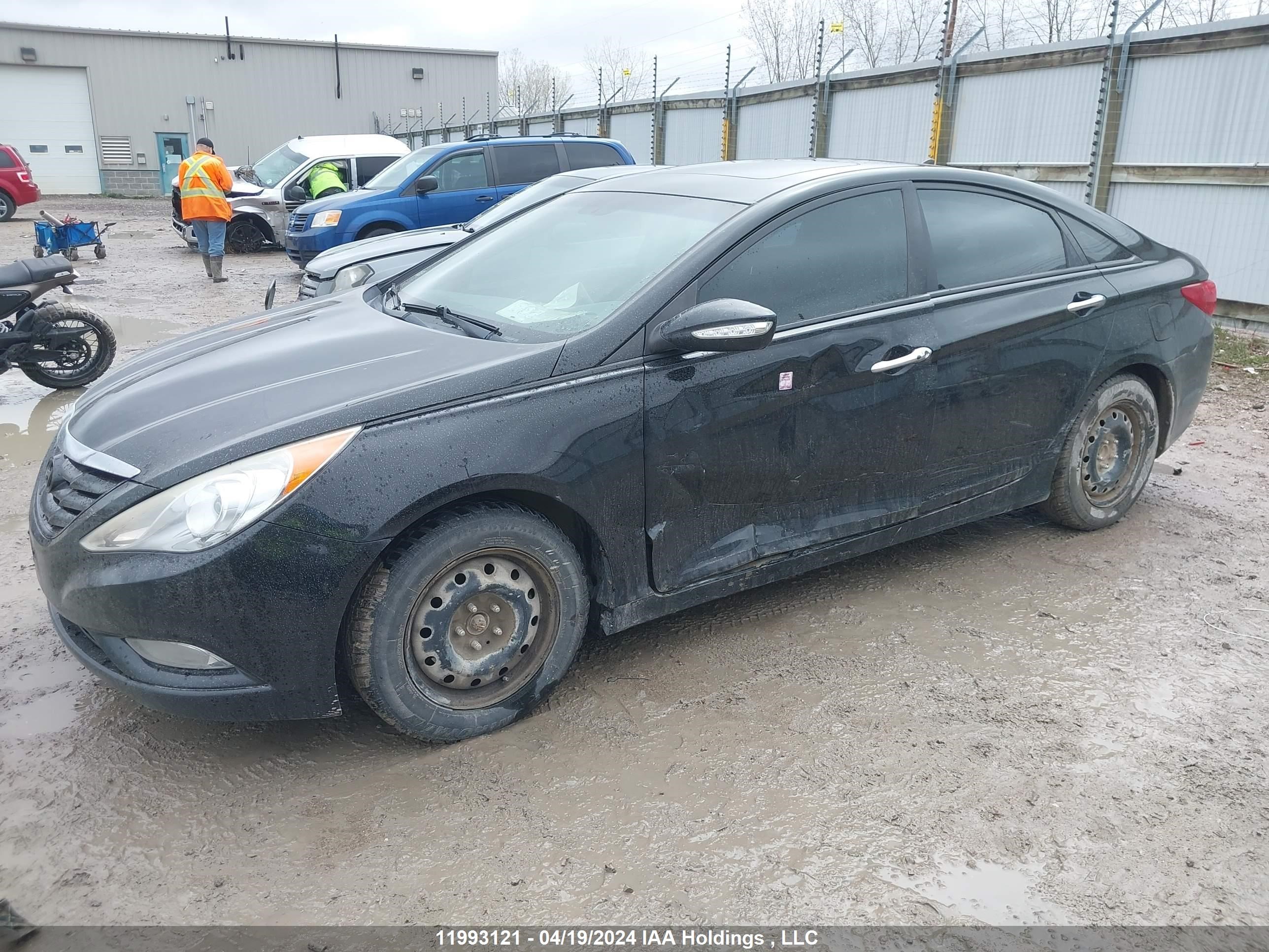 Photo 5 VIN: 5NPEC4AB6CH489399 - HYUNDAI SONATA 