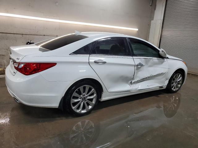 Photo 2 VIN: 5NPEC4AB6DH565432 - HYUNDAI SONATA SE 