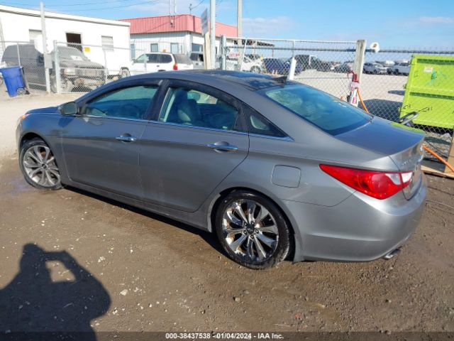 Photo 2 VIN: 5NPEC4AB6DH585454 - HYUNDAI SONATA 