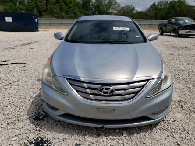 Photo 4 VIN: 5NPEC4AB6DH642381 - HYUNDAI SONATA SE 