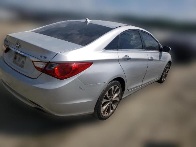 Photo 2 VIN: 5NPEC4AB6DH696621 - HYUNDAI SONATA 