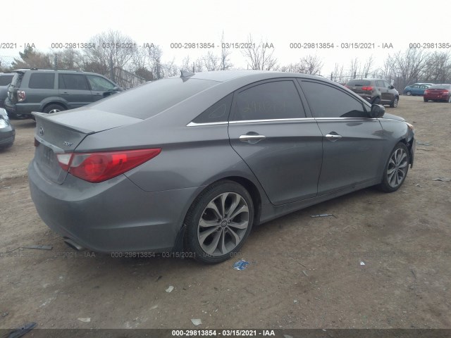 Photo 3 VIN: 5NPEC4AB6DH730668 - HYUNDAI SONATA 