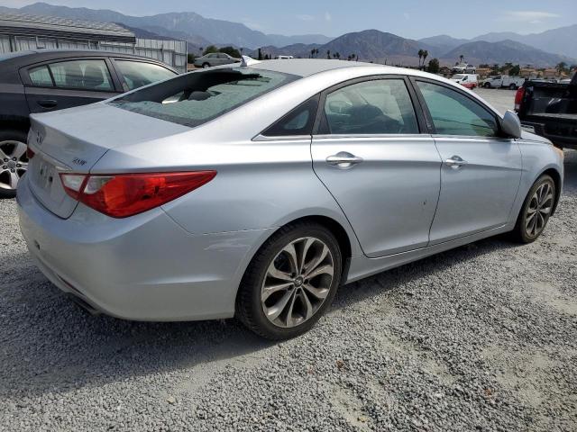 Photo 2 VIN: 5NPEC4AB6DH734316 - HYUNDAI SONATA 