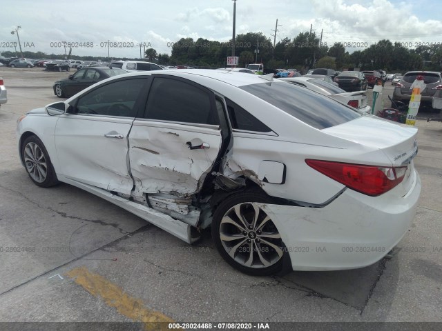 Photo 2 VIN: 5NPEC4AB6DH760320 - HYUNDAI SONATA 