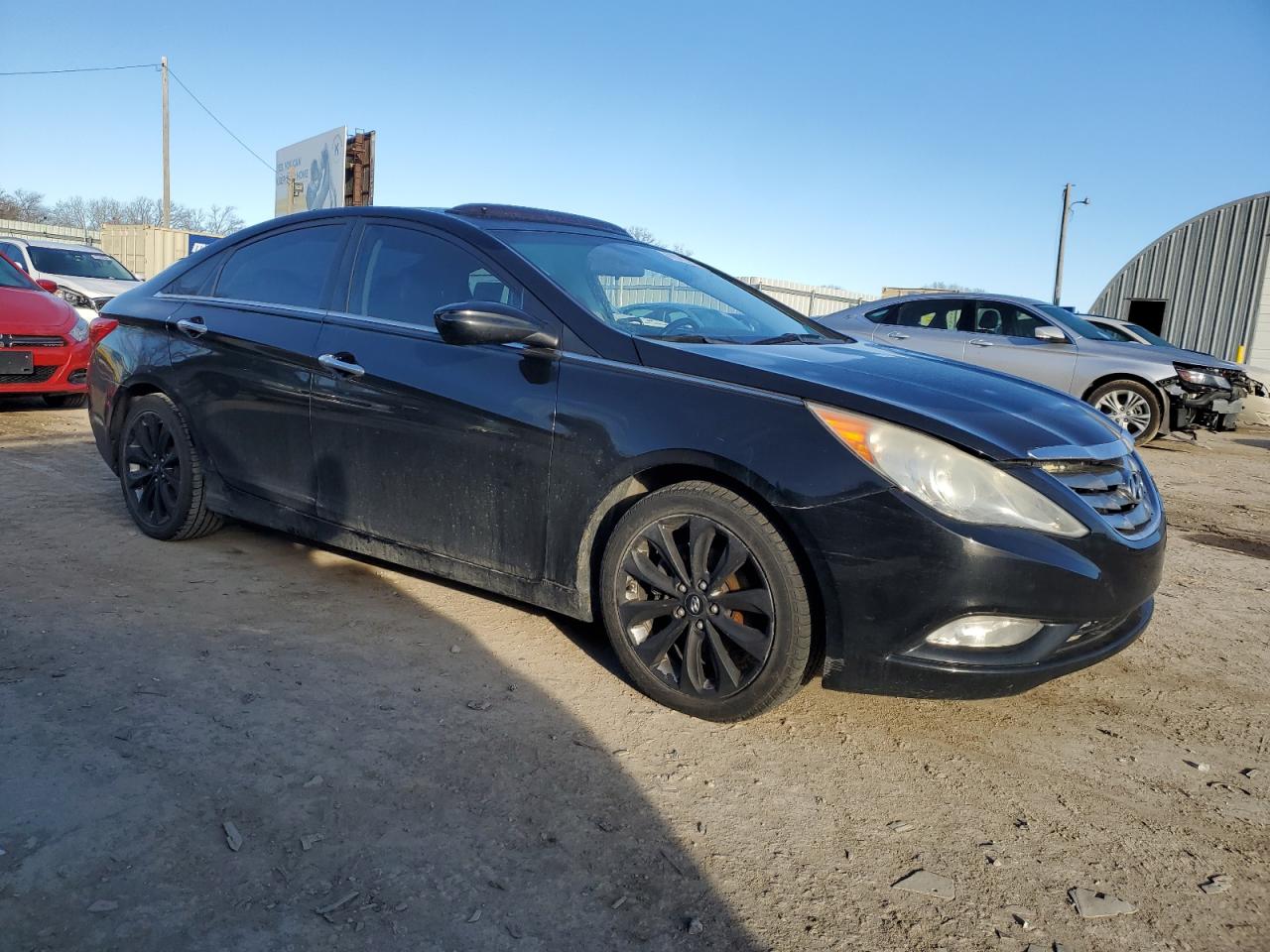 Photo 3 VIN: 5NPEC4AB7BH174948 - HYUNDAI SONATA 