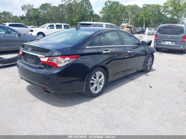 Photo 3 VIN: 5NPEC4AB7BH299738 - HYUNDAI SONATA 