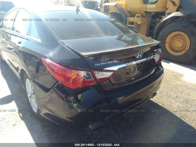 Photo 5 VIN: 5NPEC4AB7BH306512 - HYUNDAI SONATA 