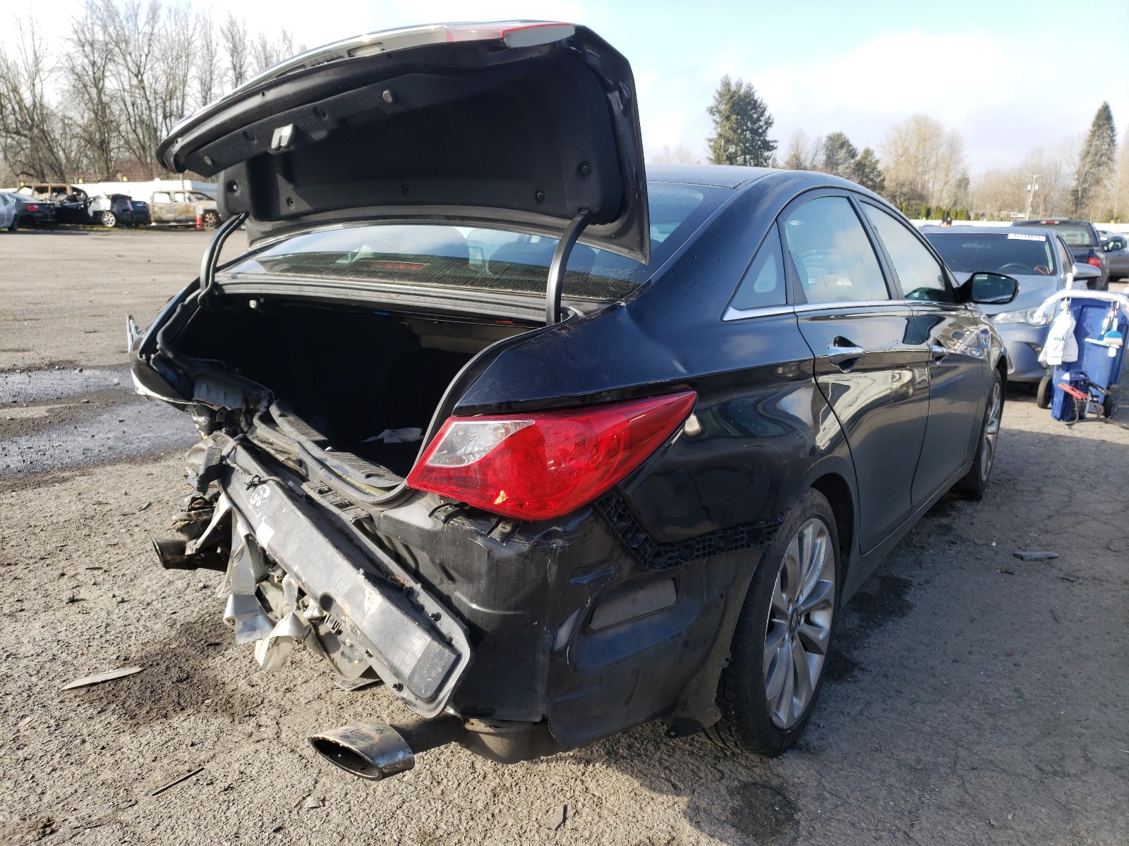 Photo 3 VIN: 5NPEC4AB7BH316036 - HYUNDAI SONATA SE 