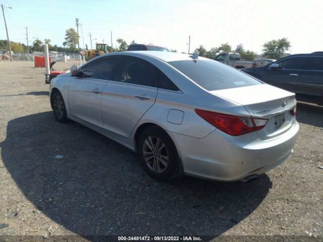 Photo 2 VIN: 5NPEC4AB7BH316828 - HYUNDAI SONATA 