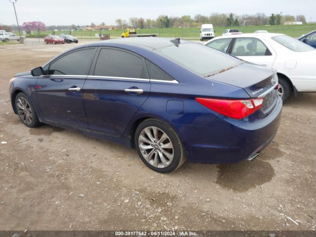 Photo 2 VIN: 5NPEC4AB7CH329189 - HYUNDAI SONATA 