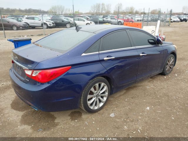 Photo 3 VIN: 5NPEC4AB7CH329189 - HYUNDAI SONATA 