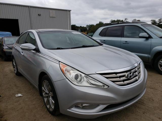 Photo 0 VIN: 5NPEC4AB7CH352357 - HYUNDAI SONATA SE 