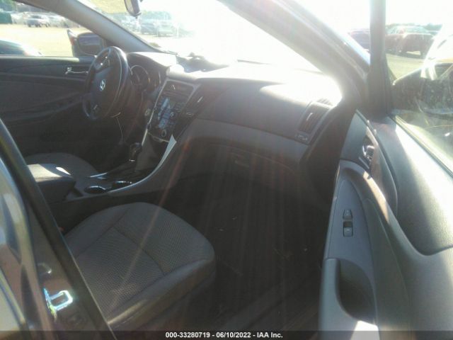 Photo 4 VIN: 5NPEC4AB7CH419488 - HYUNDAI SONATA 