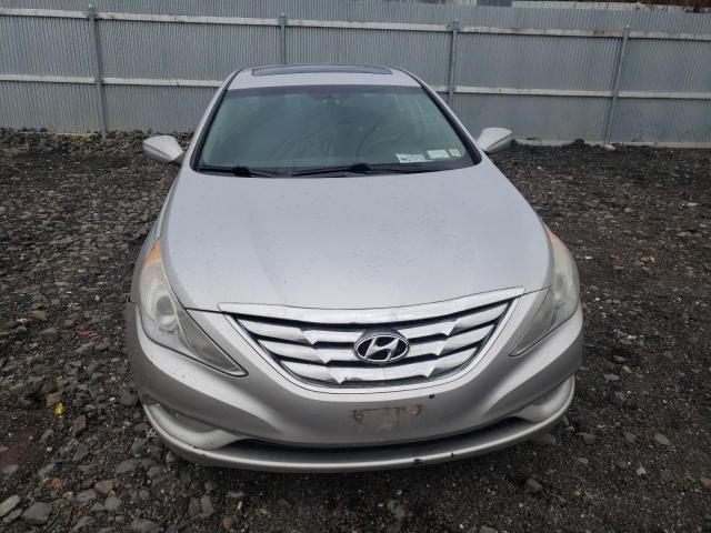 Photo 4 VIN: 5NPEC4AB7CH474345 - HYUNDAI SONATA 