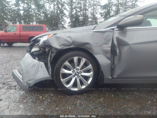 Photo 5 VIN: 5NPEC4AB7DH559025 - HYUNDAI SONATA 