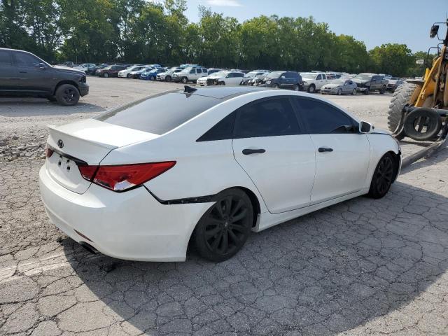 Photo 2 VIN: 5NPEC4AB7DH571255 - HYUNDAI SONATA SE 