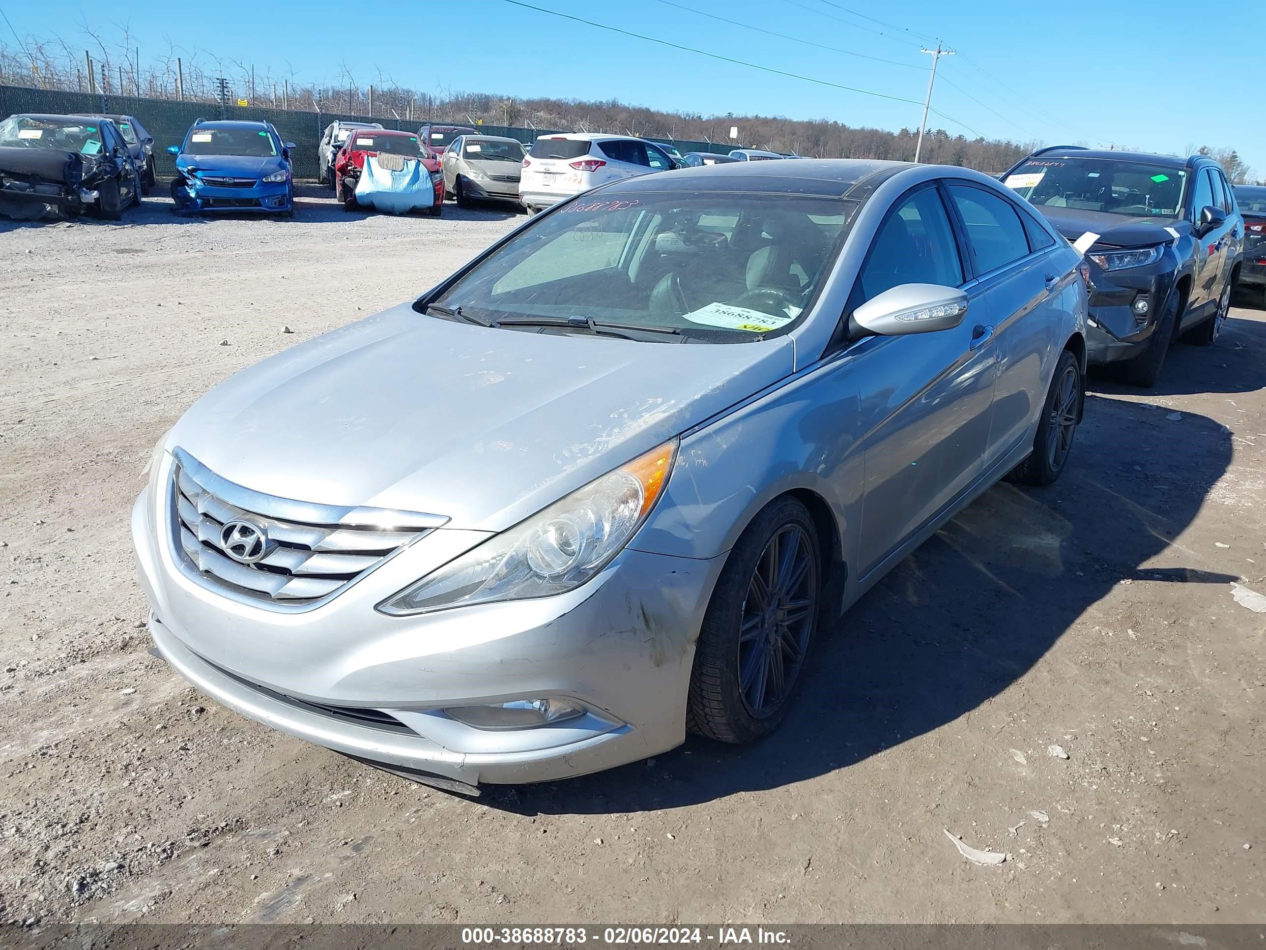 Photo 1 VIN: 5NPEC4AB7DH589691 - HYUNDAI SONATA 