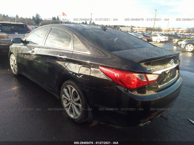 Photo 2 VIN: 5NPEC4AB7DH700885 - HYUNDAI SONATA 