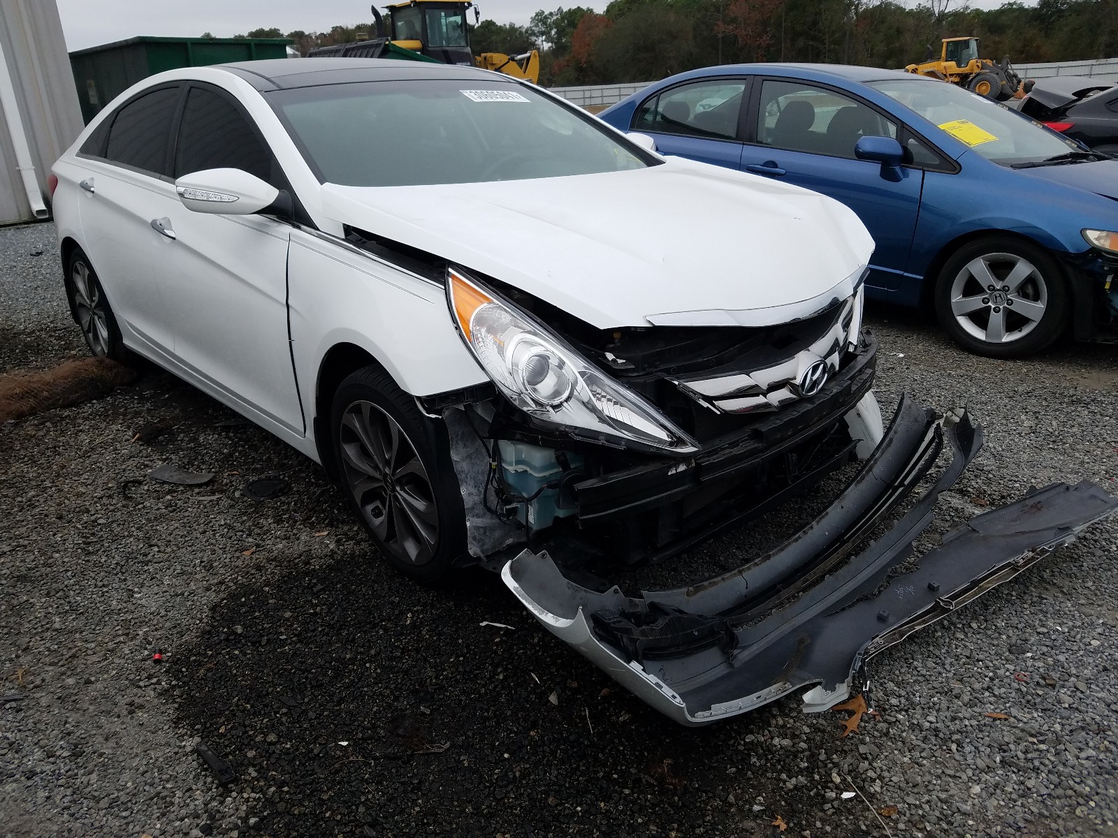 Photo 0 VIN: 5NPEC4AB7DH785050 - HYUNDAI SONATA SE 