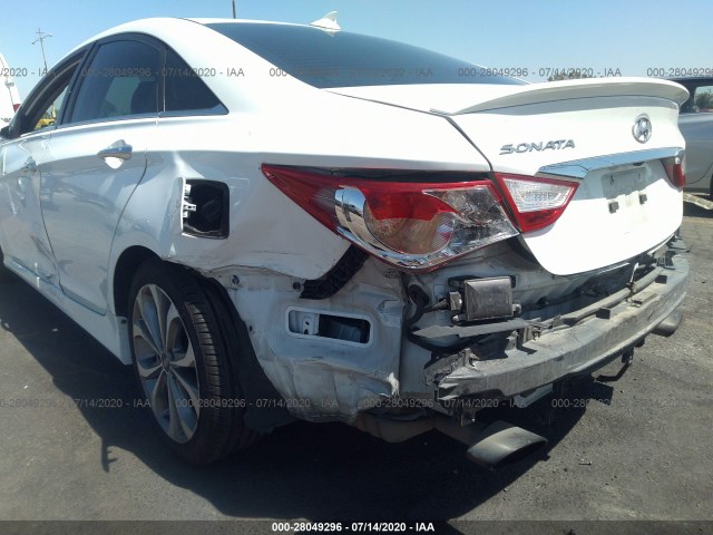 Photo 5 VIN: 5NPEC4AB7EH817917 - HYUNDAI SONATA 