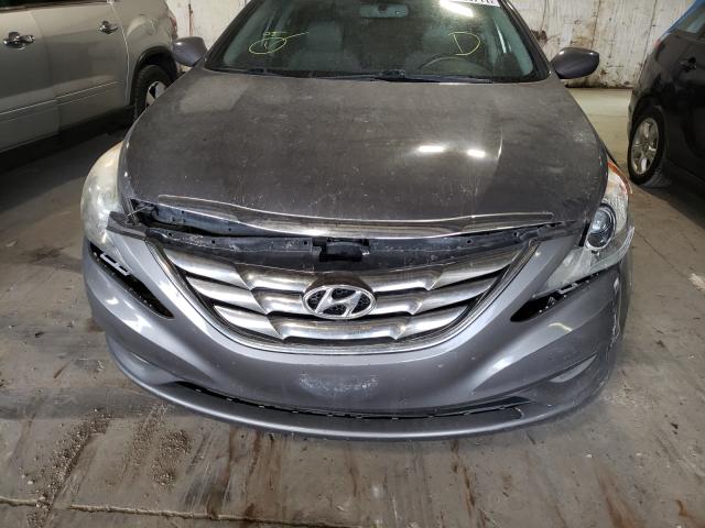 Photo 8 VIN: 5NPEC4AB8BH197798 - HYUNDAI SONATA SE 