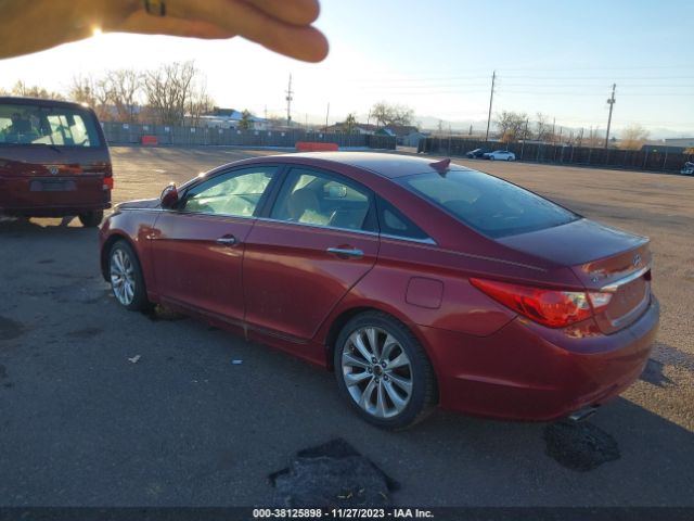 Photo 2 VIN: 5NPEC4AB8BH213515 - HYUNDAI SONATA 