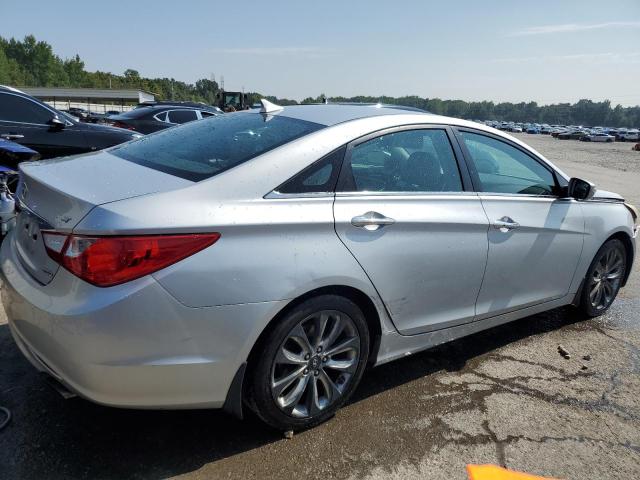 Photo 2 VIN: 5NPEC4AB8BH220903 - HYUNDAI SONATA SE 