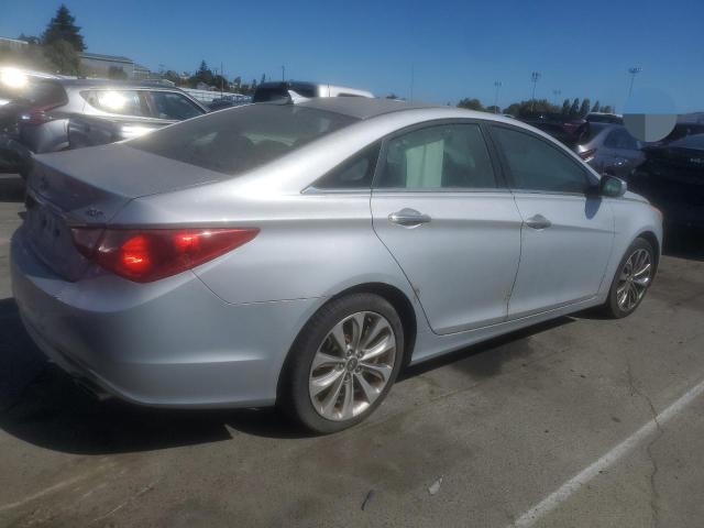 Photo 2 VIN: 5NPEC4AB8BH221789 - HYUNDAI SONATA SE 