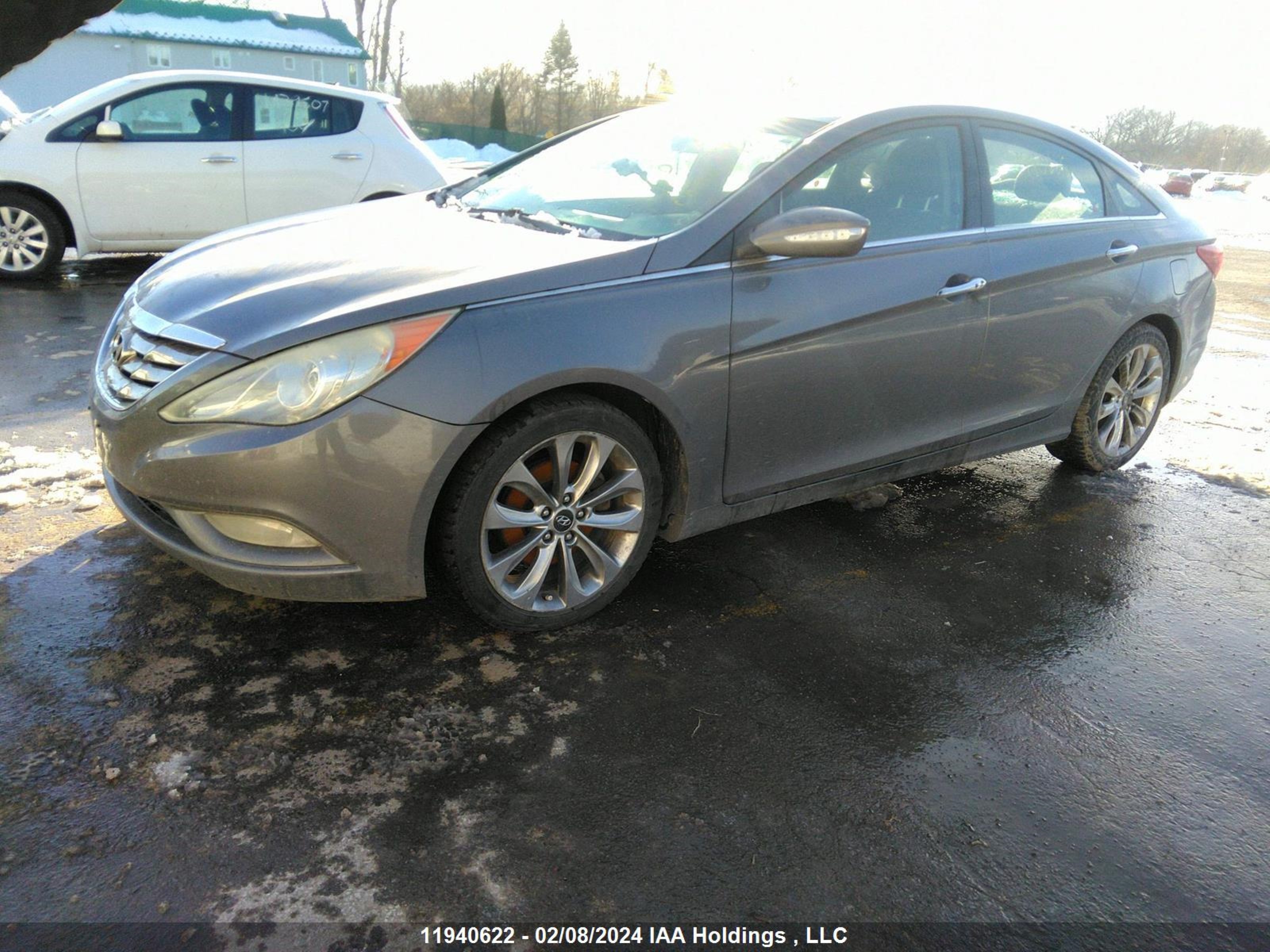 Photo 1 VIN: 5NPEC4AB8BH244330 - HYUNDAI SONATA 