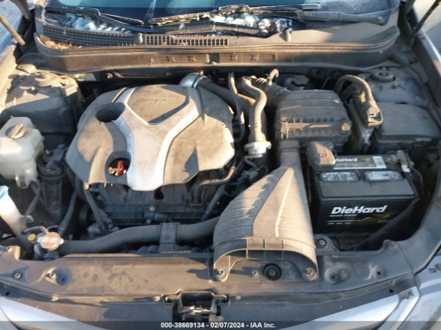 Photo 9 VIN: 5NPEC4AB8BH273438 - HYUNDAI SONATA 