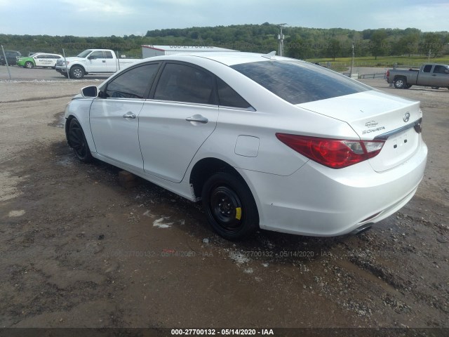 Photo 2 VIN: 5NPEC4AB8BH316711 - HYUNDAI SONATA 