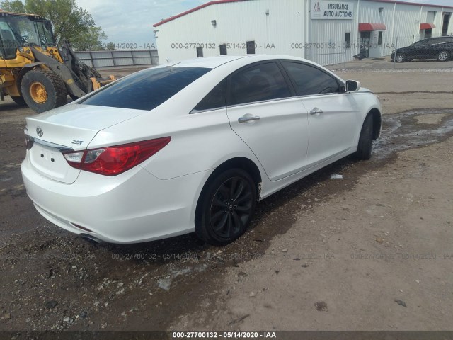 Photo 3 VIN: 5NPEC4AB8BH316711 - HYUNDAI SONATA 