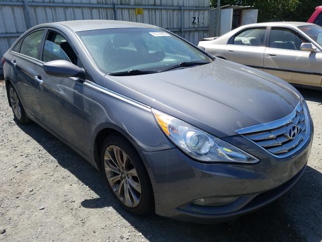 Photo 0 VIN: 5NPEC4AB8CH419497 - HYUNDAI SONATA SE 