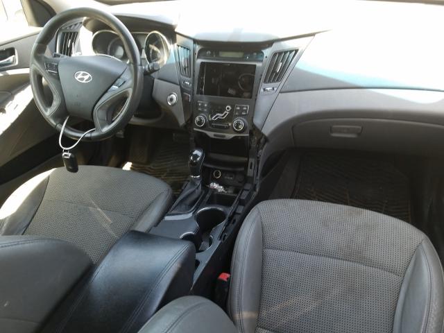 Photo 8 VIN: 5NPEC4AB8CH419497 - HYUNDAI SONATA SE 