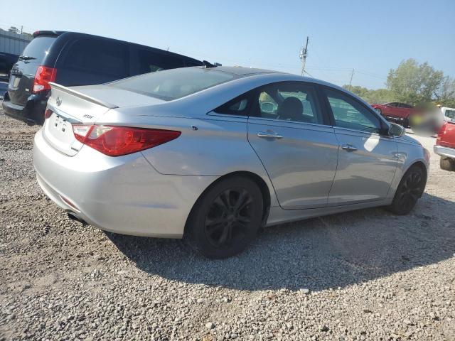 Photo 2 VIN: 5NPEC4AB8CH430399 - HYUNDAI SONATA SE 