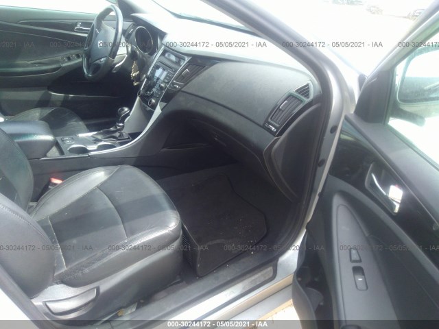 Photo 4 VIN: 5NPEC4AB8CH436901 - HYUNDAI SONATA 