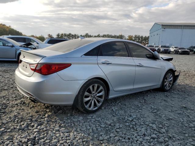 Photo 2 VIN: 5NPEC4AB8CH452175 - HYUNDAI SONATA SE 