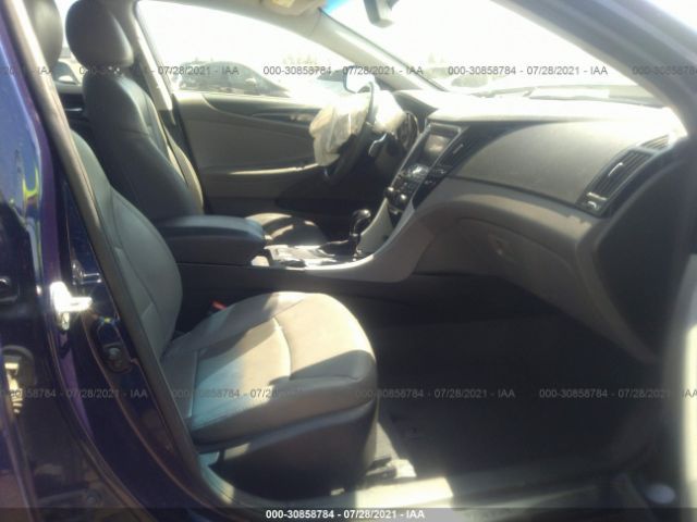 Photo 4 VIN: 5NPEC4AB8CH482664 - HYUNDAI SONATA 