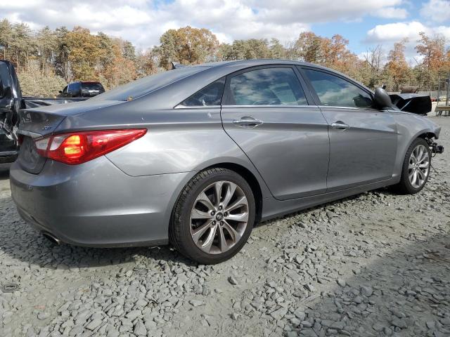 Photo 2 VIN: 5NPEC4AB8CH499738 - HYUNDAI SONATA SE 