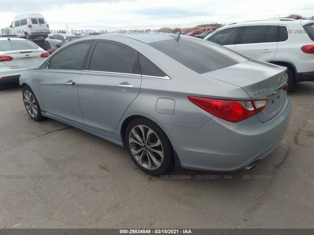 Photo 2 VIN: 5NPEC4AB8DH581552 - HYUNDAI SONATA 