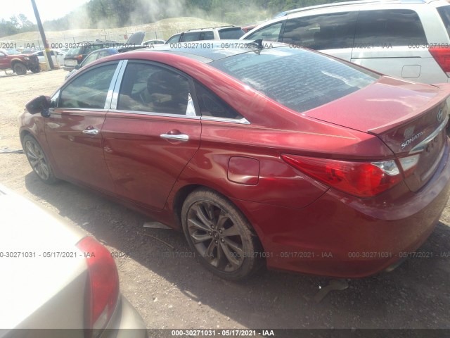 Photo 2 VIN: 5NPEC4AB8DH588288 - HYUNDAI SONATA 