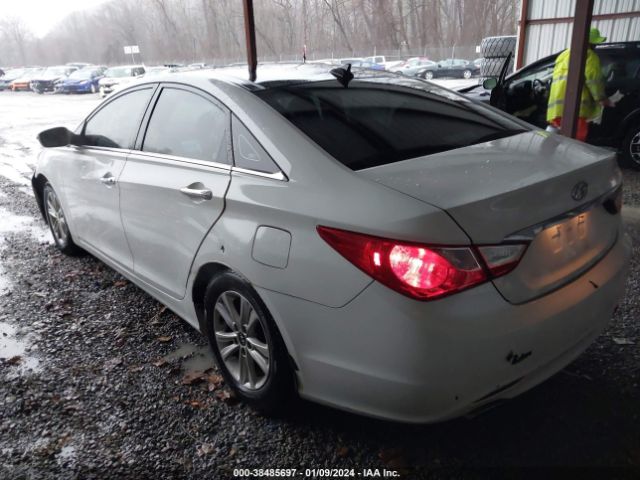 Photo 2 VIN: 5NPEC4AB8DH641782 - HYUNDAI SONATA 